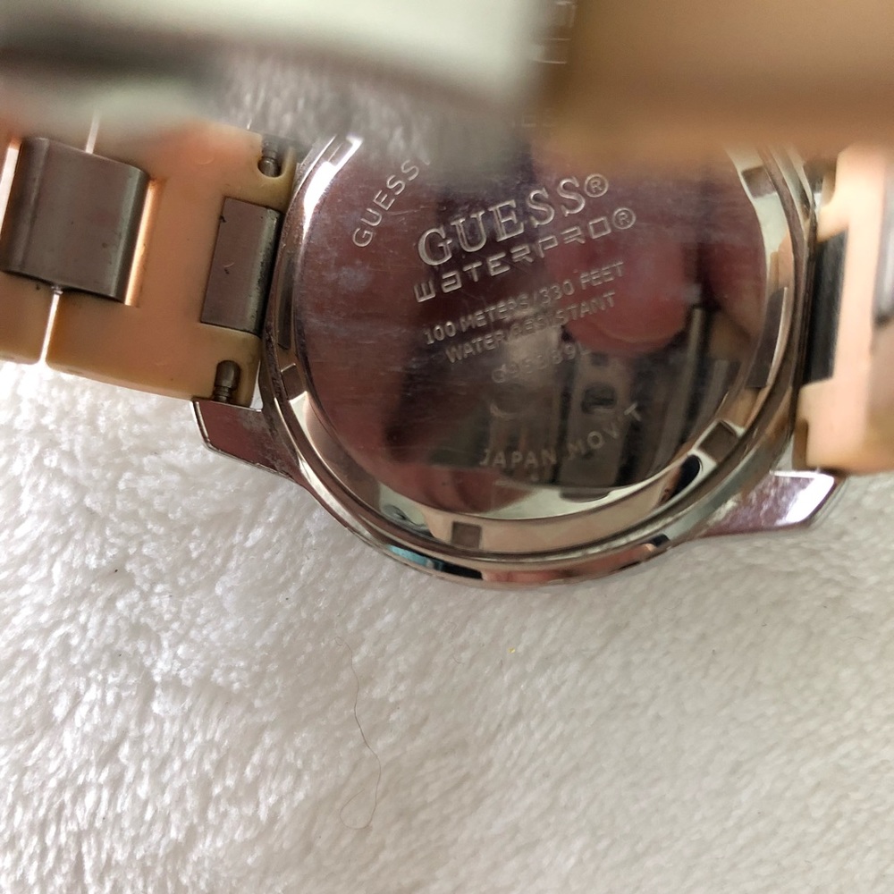 Pink Guess Jelly Watch. Watch Needs Batteries. View 4